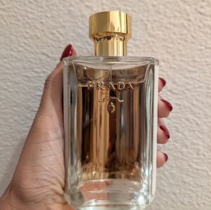 Prada La femme eau de parfum